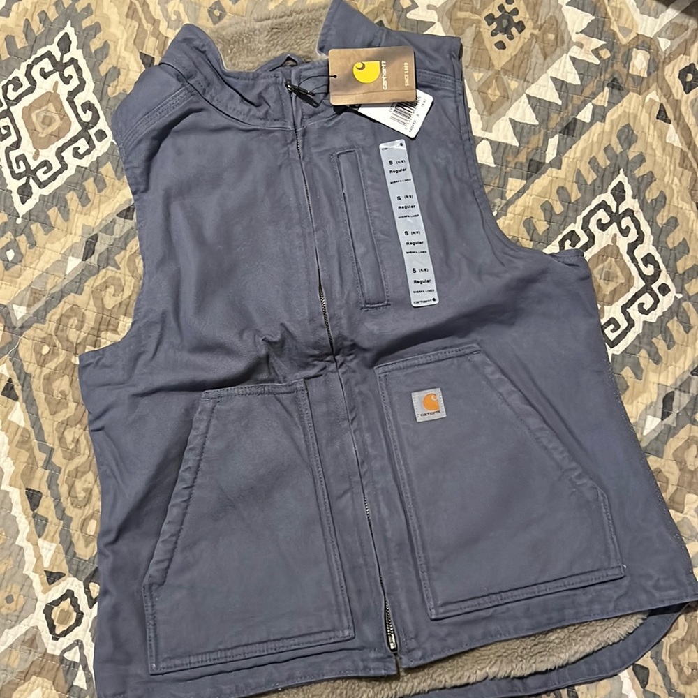 Carhartt Sherpa lined Vest, womens size small